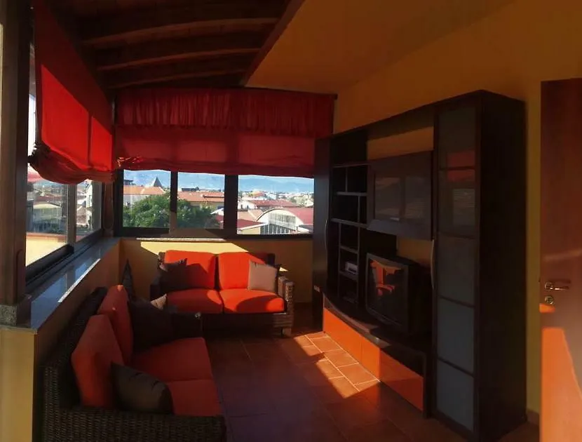 Attico Panoramico A Pochi Passi Dal Mare Apartment Casa Cangemi